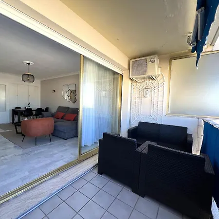 Lejlighed Proche Plages Parking Etage Eleve Terrasse