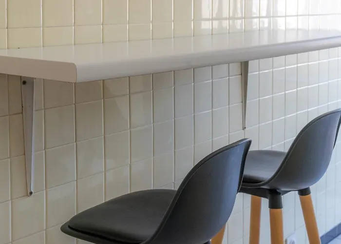 Proche Plages Parking Etage Eleve Terrasse